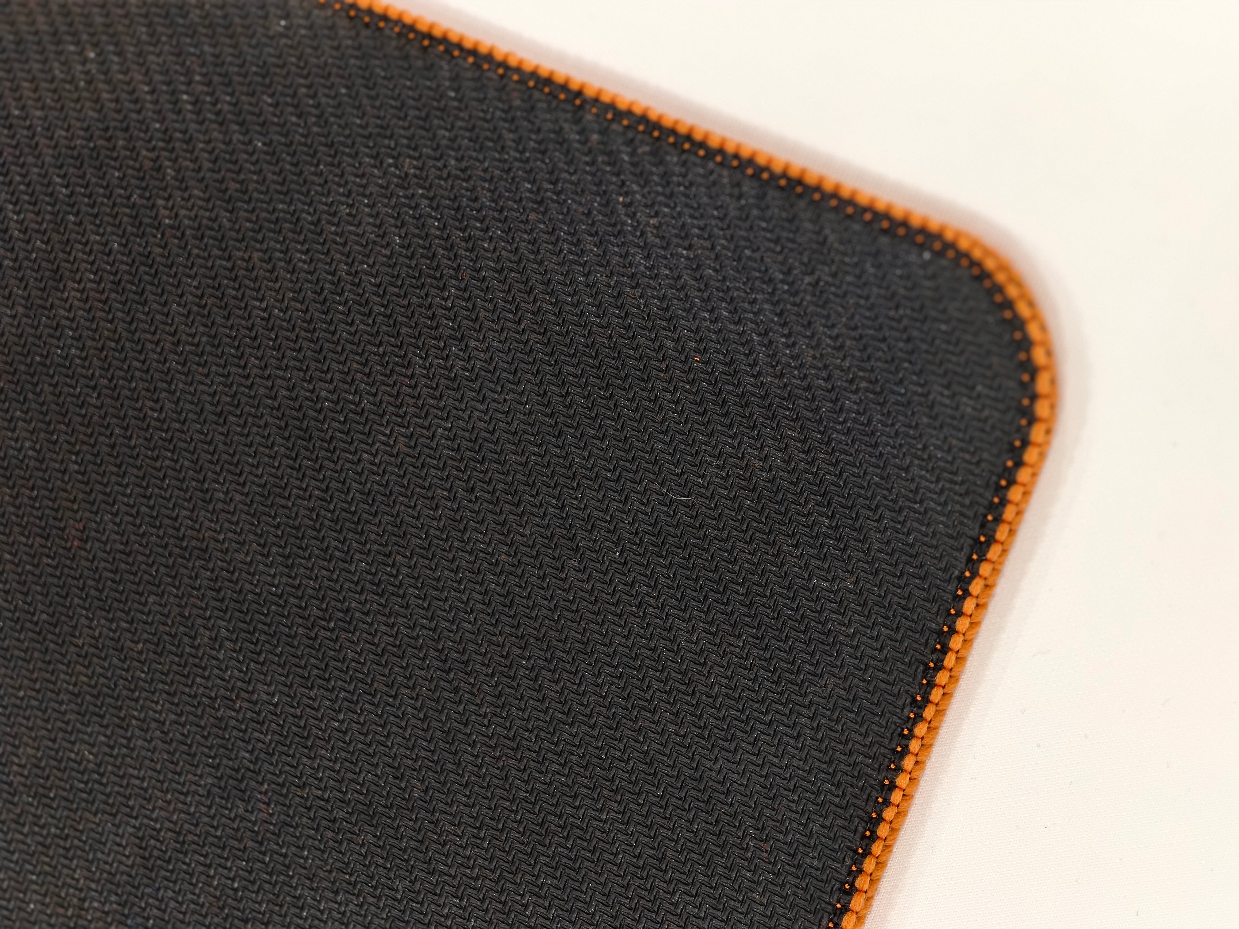 Twisted cloth＋Natural rubber