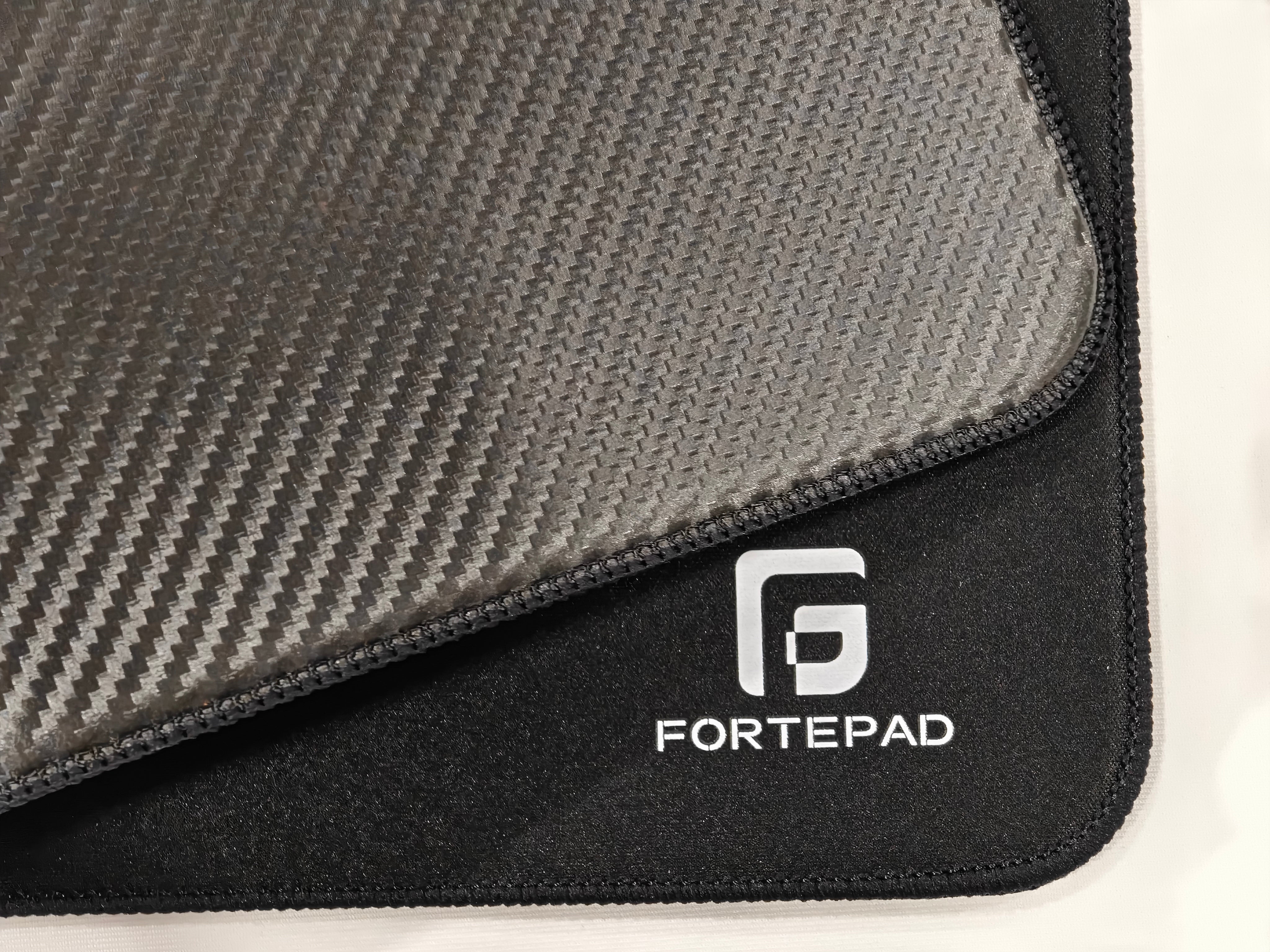 QCK Surface＋Carbon Fiber patterned poron