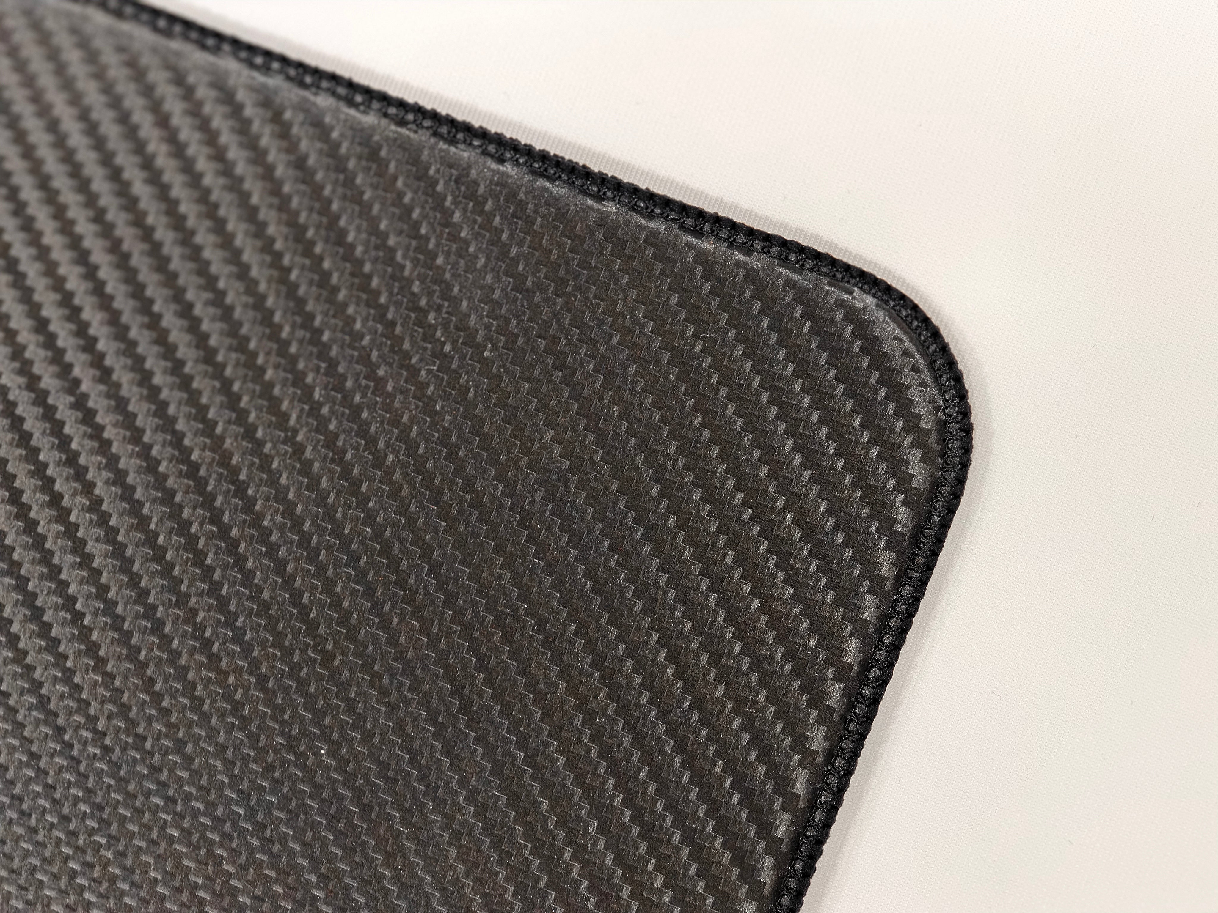 QCK Surface＋Carbon Fiber patterned poron