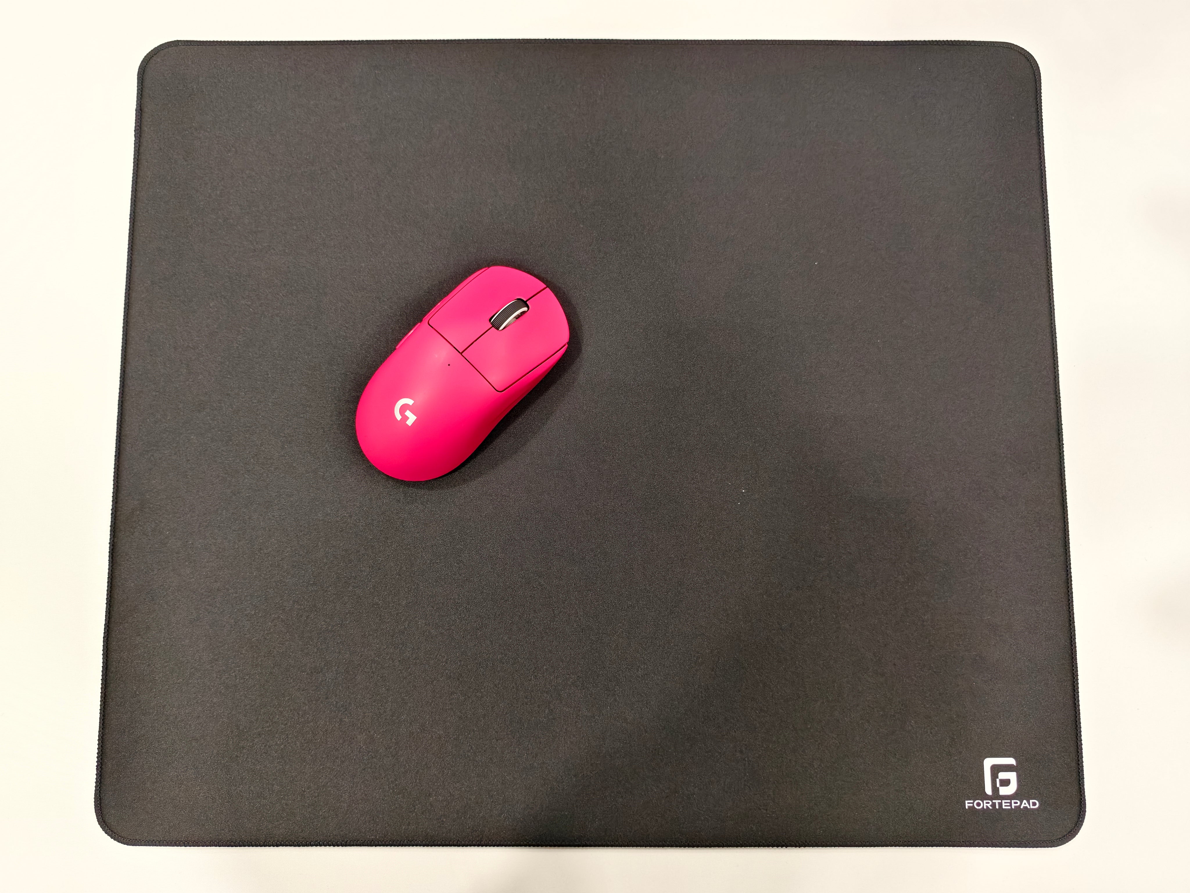 QCK Surface＋Carbon Fiber patterned poron